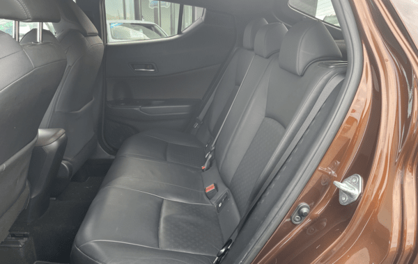 toyota-c-hr-1-2-turbo-116ch-distinctive-awd-cvt-rc18 - 68818575