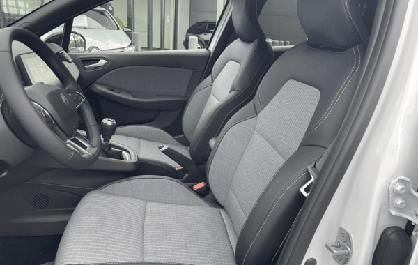 renault-clio-v-1-0-tce-90ch-techno-24 - 68828575