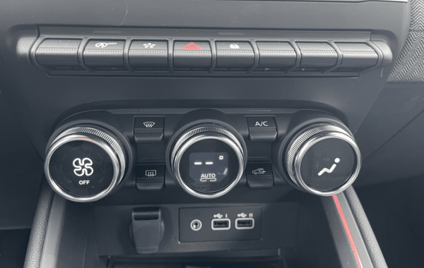 renault-clio-v-1-0-tce-90ch-techno-24 - 68828575