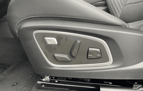 renault-austral-1-2-e-tech-full-hybrid-200ch-esprit-alpine-26 - 68858575