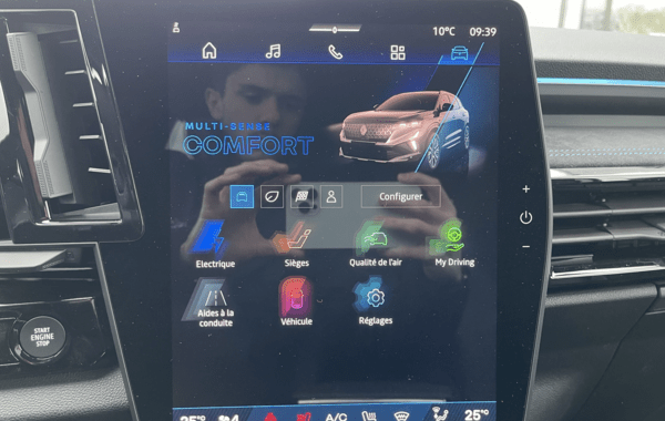 renault-austral-1-2-e-tech-full-hybrid-200ch-esprit-alpine-26 - 68858575