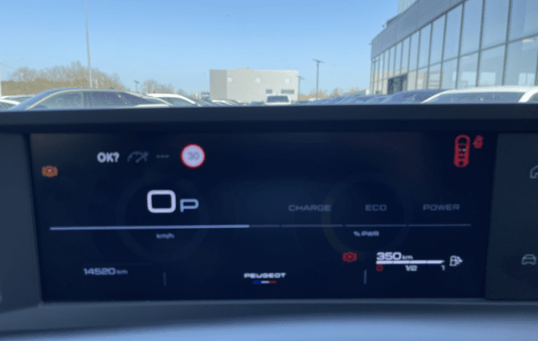 peugeot-5008-hybrid-145ch-allure-e-dcs6 - 68908575