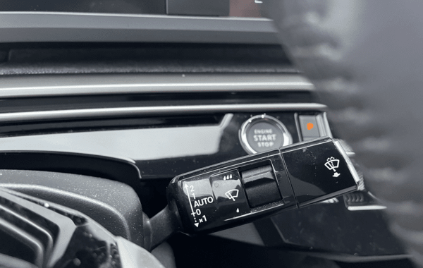 peugeot-3008-1-2-hybrid-145ch-allure-e-dcs6 - 68938575