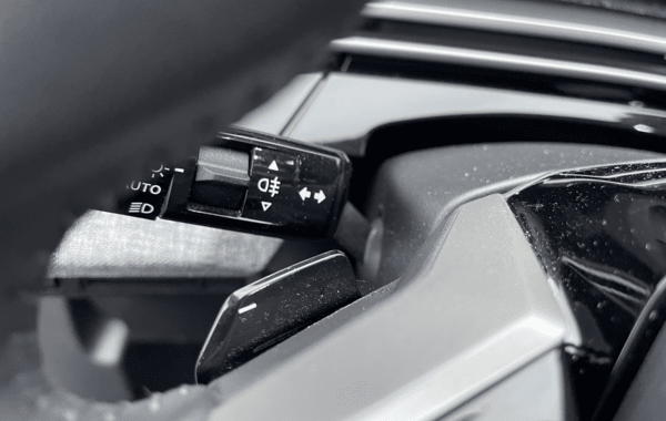 peugeot-3008-1-2-hybrid-145ch-allure-e-dcs6 - 68938575