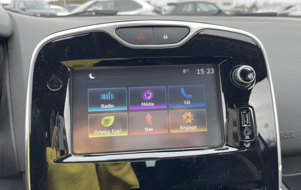 renault-clio-iv-1-5-dci-90ch-energy-intens-euro6-2015 - 69028575