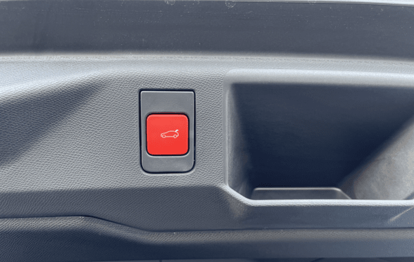 peugeot-5008-hybrid-145ch-gt-e-dcs6 - 69128575