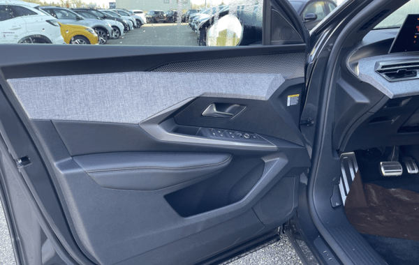 peugeot-5008-hybrid-145ch-gt-e-dcs6 - 69128575