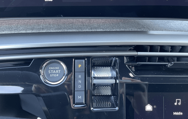 peugeot-5008-hybrid-145ch-gt-e-dcs6 - 69128575