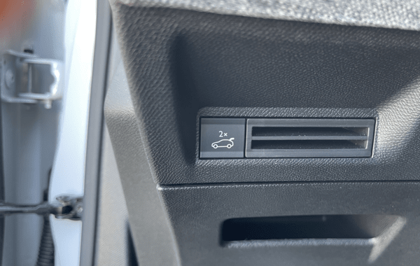 peugeot-3008-1-2-hybrid-145ch-gt-e-dcs6 - 69318575