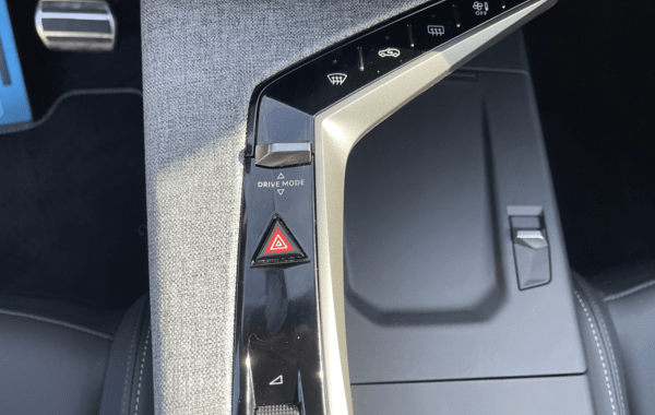 peugeot-3008-1-2-hybrid-145ch-gt-e-dcs6 - 69328575