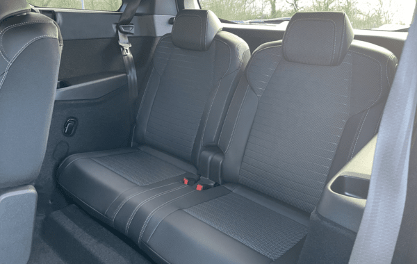 peugeot-5008-hybrid-145ch-gt-e-dcs6 - 69568575