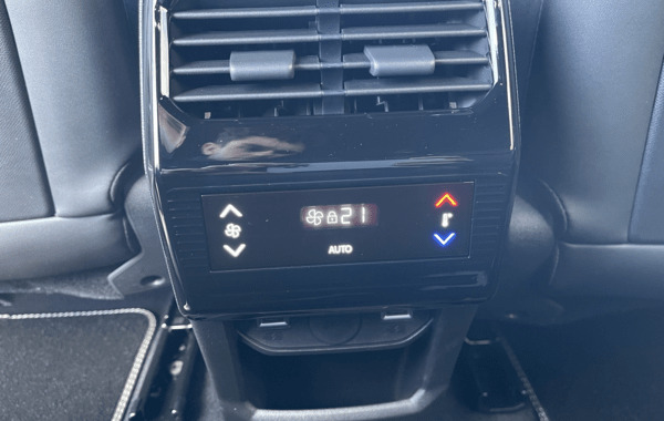 peugeot-5008-hybrid-145ch-gt-e-dcs6 - 69568575