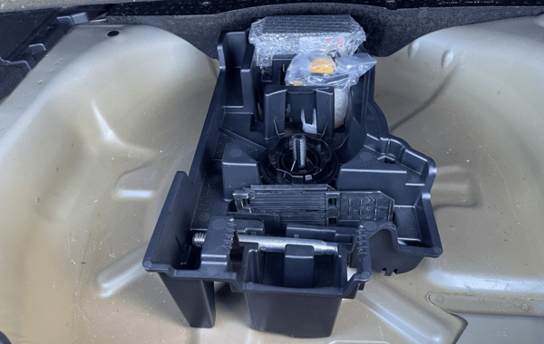 citroen-c4-bluehdi-130ch-s-s-shine-eat8 - 69668575