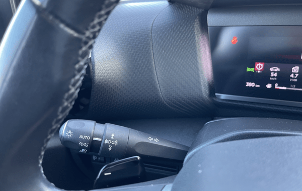 citroen-c4-bluehdi-130ch-s-s-shine-eat8 - 69668575