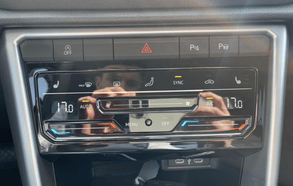 volkswagen-t-roc-1-5-tsi-evo2-150ch-life-plus-dsg7 - 69678575