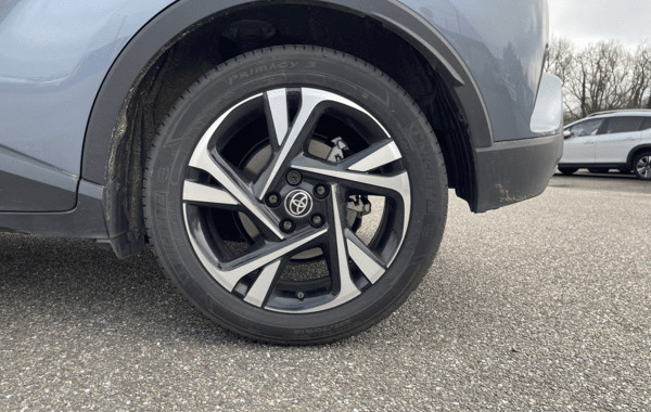 toyota-c-hr-1-8-hybride-122ch-design-e-cvt - 69938575