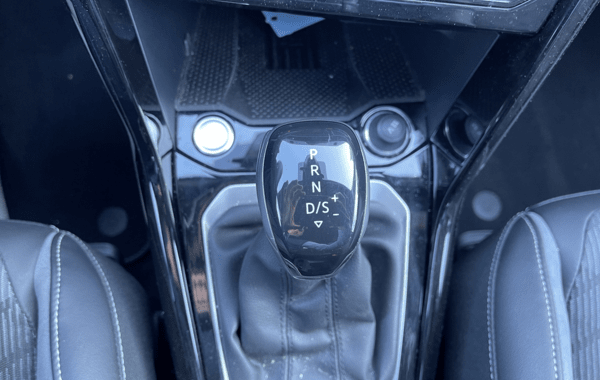 volkswagen-t-roc-1-5-tsi-evo2-150ch-r-line-dsg7 - 70008575