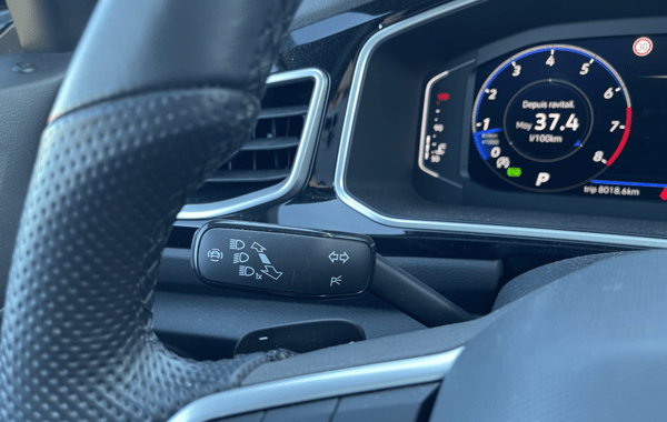 volkswagen-t-roc-1-5-tsi-evo2-150ch-r-line-dsg7 - 70008575