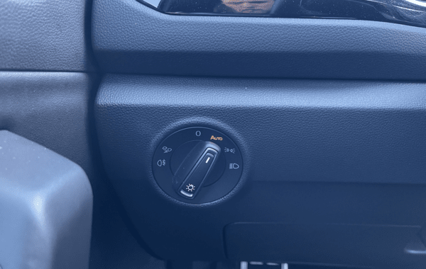 volkswagen-t-roc-1-5-tsi-evo2-150ch-r-line-dsg7 - 70008575