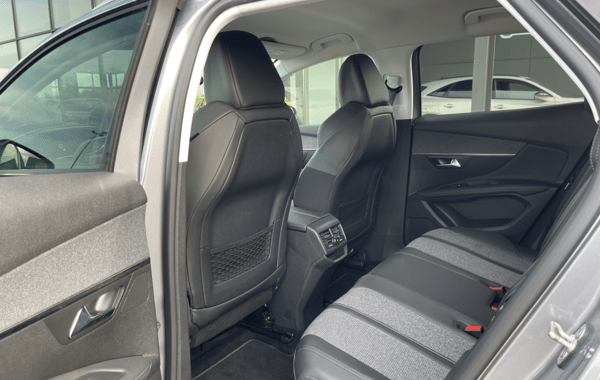 peugeot-3008-1-2-puretech-130ch-s-s-allure-business - 70108575