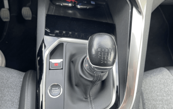 peugeot-3008-1-2-puretech-130ch-s-s-allure-business - 70108575