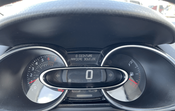 renault-clio-iv-0-9-tce-90ch-intens-euro6-2015 - 70208575