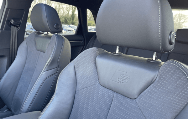 audi-q3-35-tfsi-150ch-s-line-s-tronic-7 - 70228575