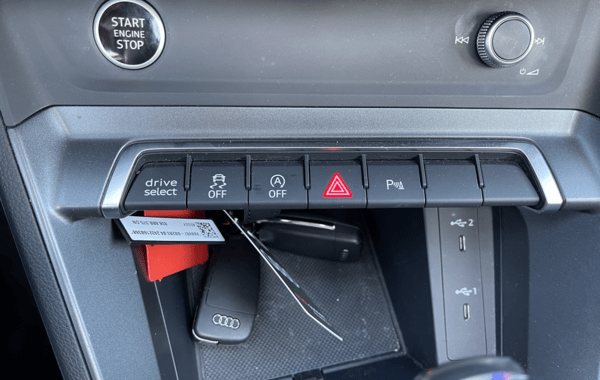 audi-q3-35-tfsi-150ch-s-line-s-tronic-7 - 70228575