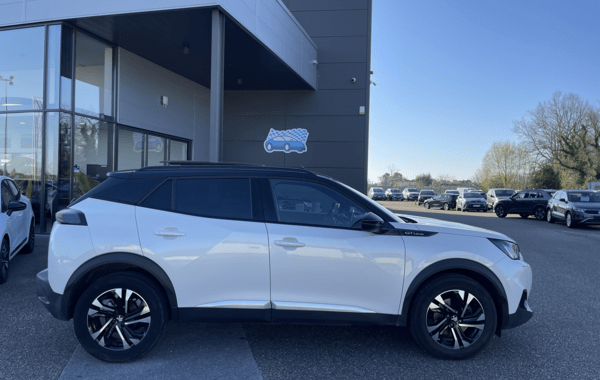 peugeot-2008-1-5-bluehdi-130ch-s-s-gt-eat8-125g - 70738575