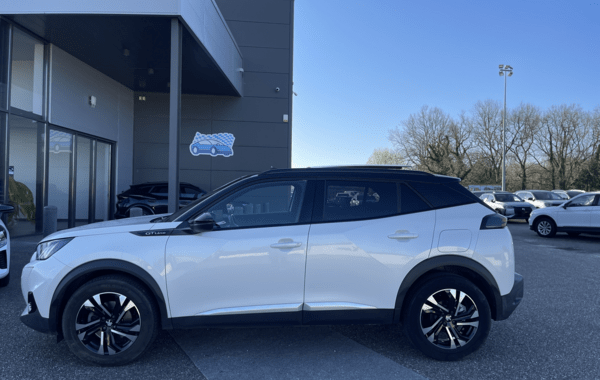 peugeot-2008-1-5-bluehdi-130ch-s-s-gt-eat8-125g - 70738575