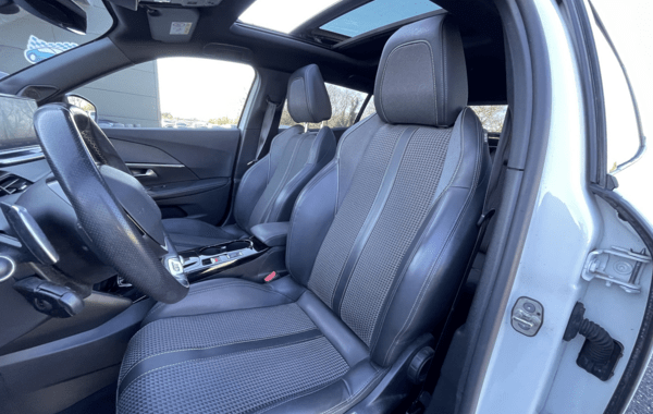 peugeot-2008-1-5-bluehdi-130ch-s-s-gt-eat8-125g - 70738575