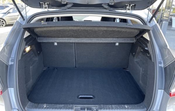 renault-captur-ii-1-6-e-tech-hybride-145ch-engineered-iconic - 70848575