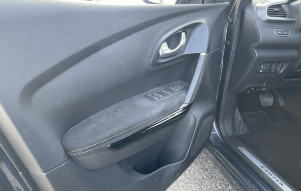 renault-kadjar-1-3-tce-140ch-fap-black-edition-edc-21 - 70898575