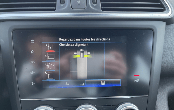 renault-kadjar-1-3-tce-140ch-fap-black-edition-edc-21 - 70898575