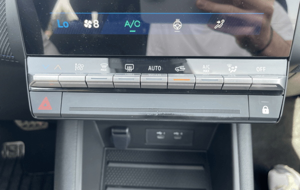 renault-symbioz-1-8-e-tech-full-hybrid-160ch-esprit-alpine-26 - 71118575