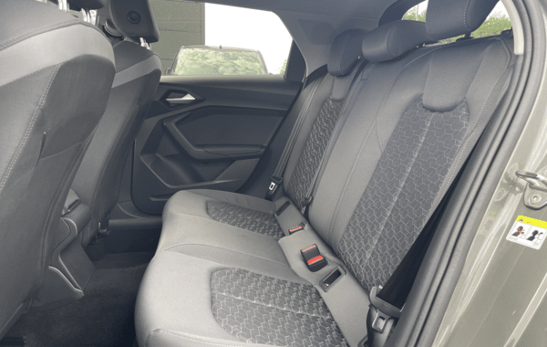 audi-a1-sportback-30-tfsi-116ch-s-line-s-tronic-7 - 71438575