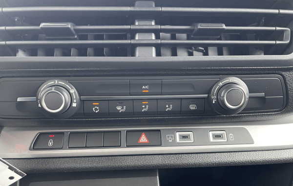citroen-jumpy-fg-xl-2-2-diesel-180ch-cabine-approfondie-fixe-automatique - 71688575