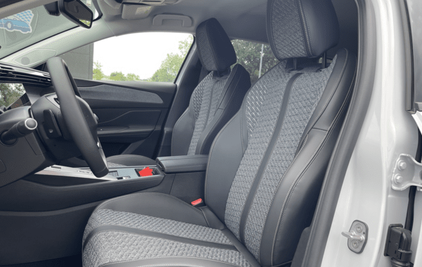 peugeot-308-sw-1-5-bluehdi-130ch-s-s-allure-eat8 - 71768575