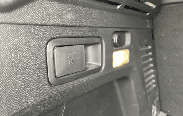 peugeot-3008-1-2-puretech-130ch-allure-s-s - 71808575