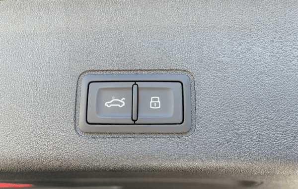 audi-q3-1-5-tfsi-150ch-hybride-s-line-s-tronic-7 - 72128575