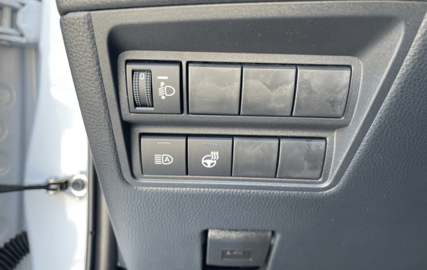 toyota-yaris-116h-design-5p-my25 - 72158575