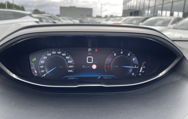 peugeot-3008-1-2-puretech-130ch-allure-s-s-eat6 - 72858575