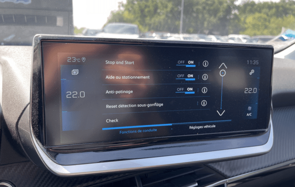 peugeot-208-1-2-puretech-100ch-s-s-allure-pack-eat8 - 74038575